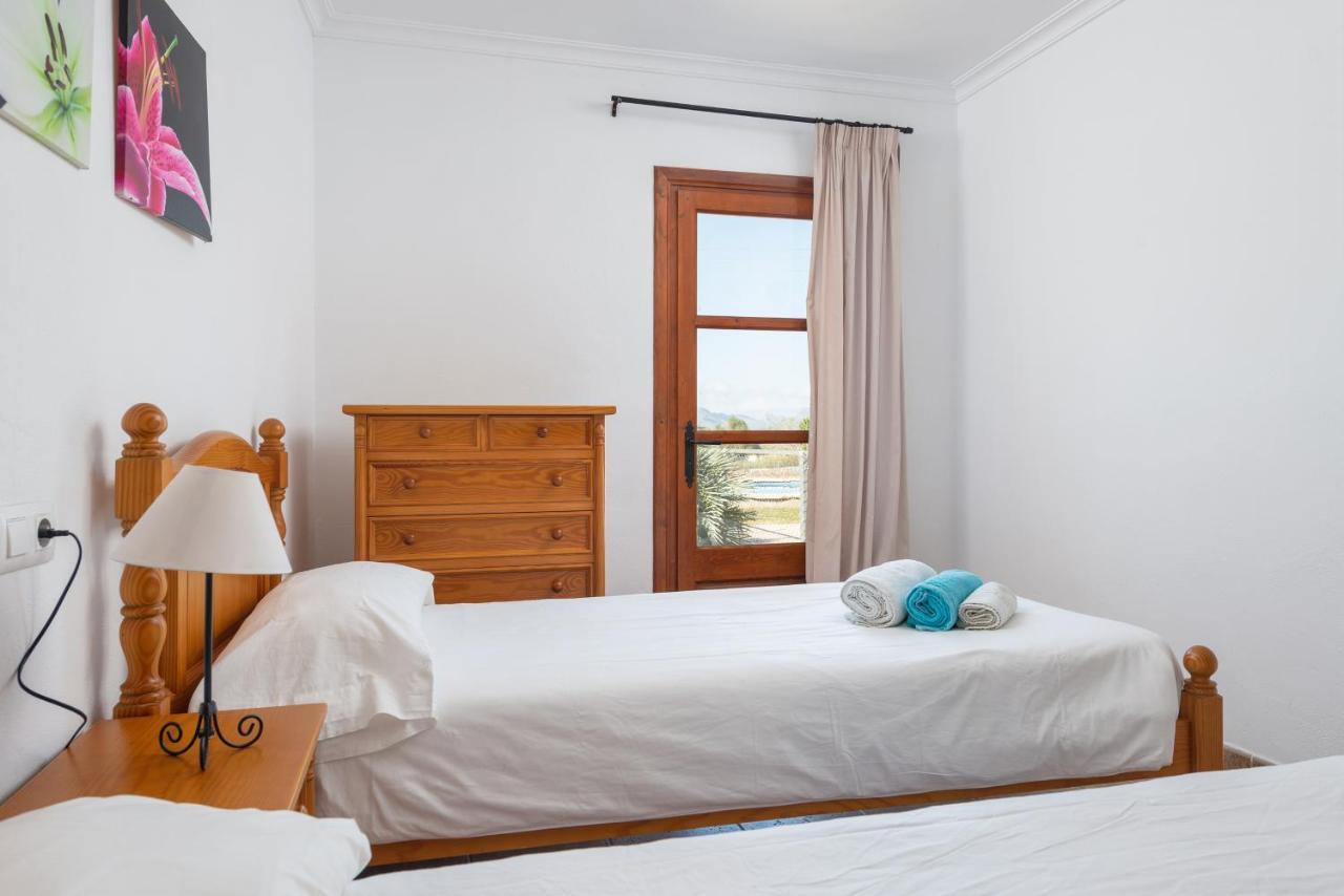 Pou D,ambroitx, Pool And Sea Views In Alcúdia