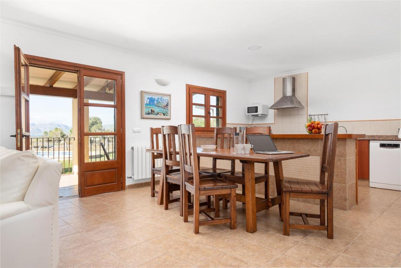 Pou D,ambroitx, Pool And Sea Views In *